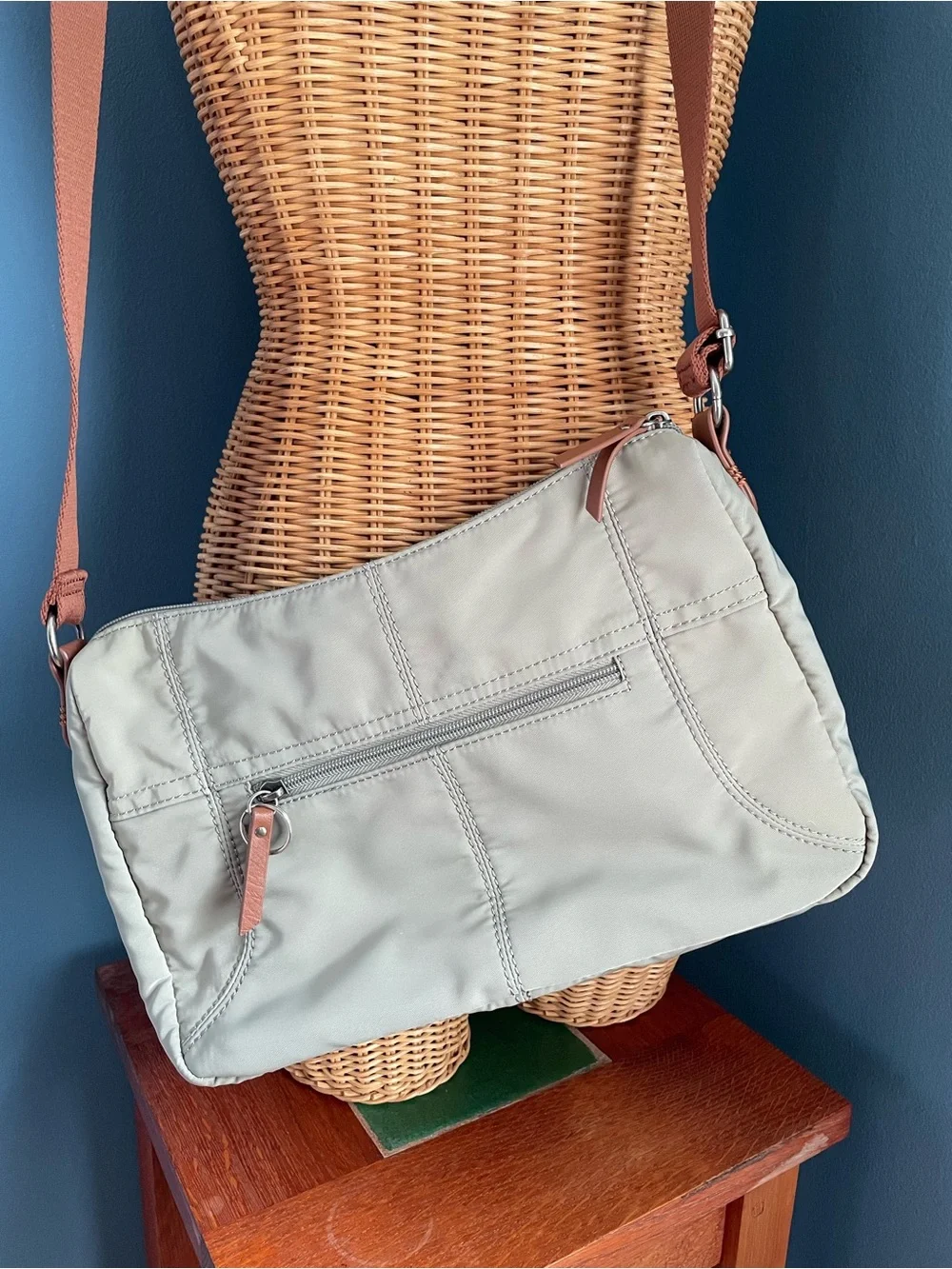 The Sak Esperato Recycled Nylon Hobo Bag Sage Green Canvas Strap EUC